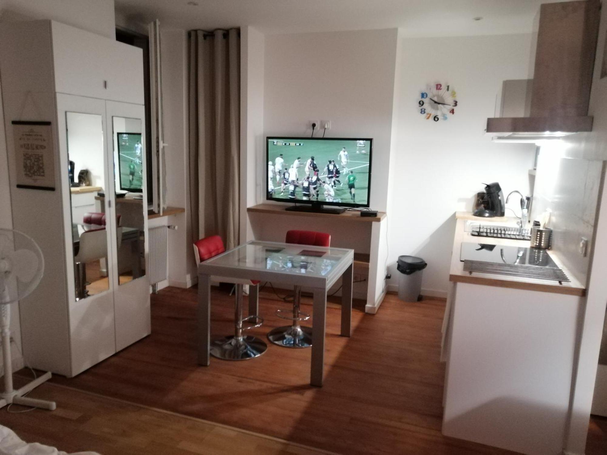 Studio Dans Maison De Ville Тулуза Экстерьер фото
